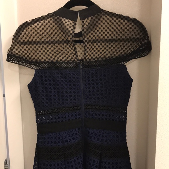 Dress - Picture 3 of 4